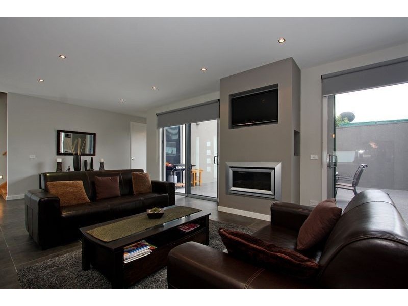 1B Davies Street, Safety Beach VIC 3936