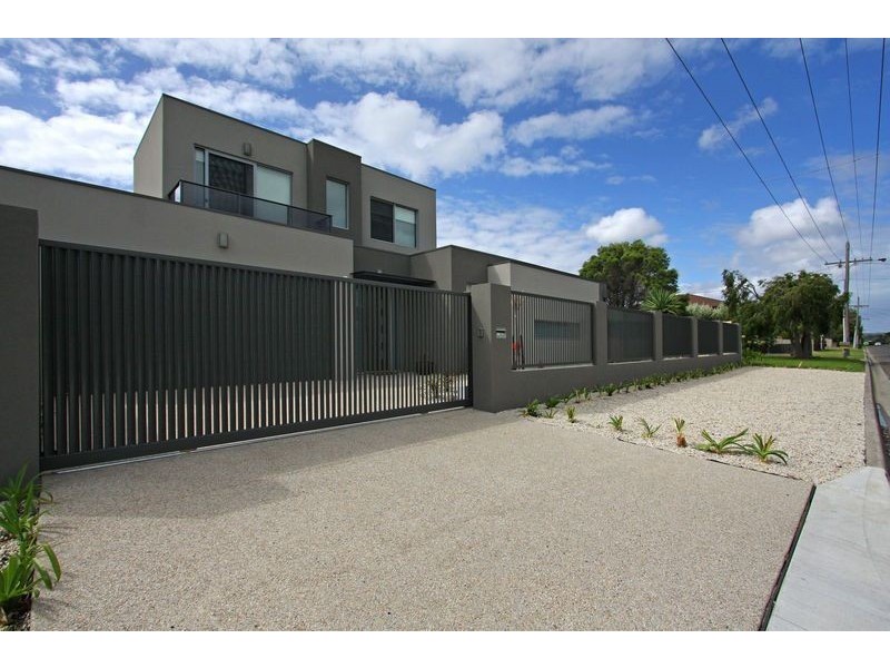 1B Davies Street, Safety Beach VIC 3936