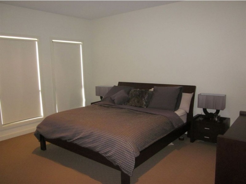 2/5 Thomas St, Dromana VIC 3936