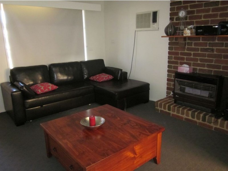 25 Coveside Ave, Safety Beach VIC 3936