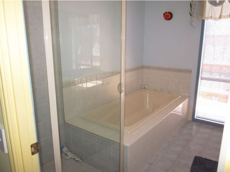 31 Dusky Drive, Safety Beach VIC 3936