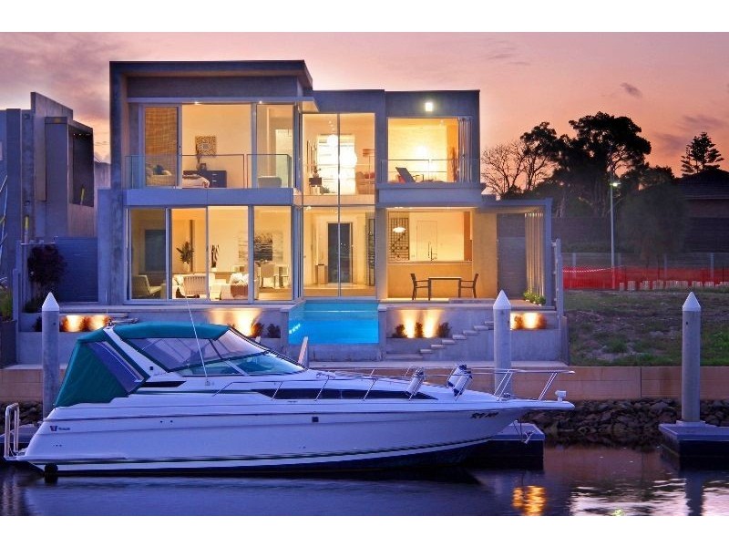 36 Clipper Quay, Safety Beach VIC 3936