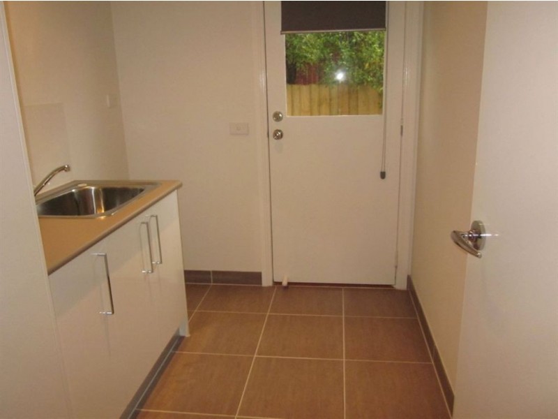 1/19 como Crt, Dromana VIC 3936