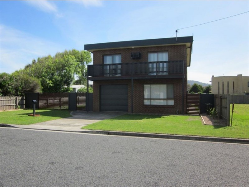 1 Tonkin Street, Safety Beach VIC 3936