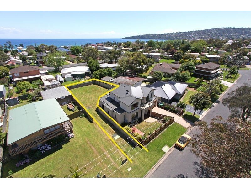 43 Brian Street, Safety Beach VIC 3936