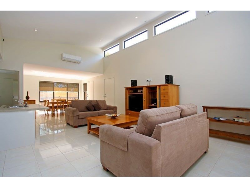 6/8-10 William Street, Mccrae VIC 3938