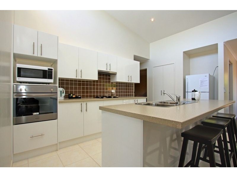 3/8-10 William Street, Mccrae VIC 3938