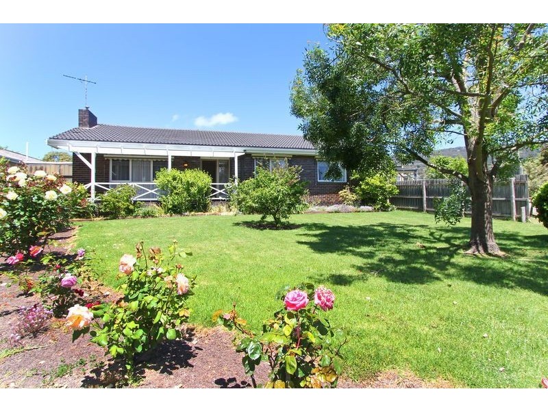 16 Thomas Street, Dromana VIC 3936