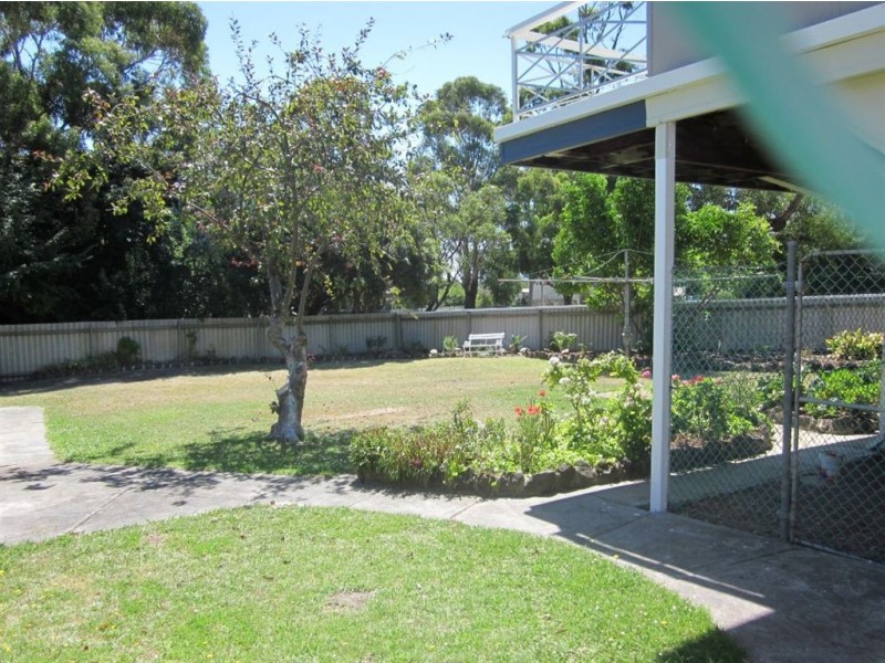 34 Cosmos St, Dromana VIC 3936