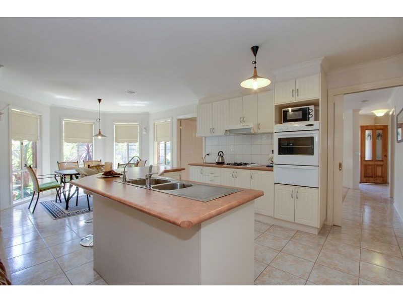 30 Patterson Street, Safety Beach VIC 3936