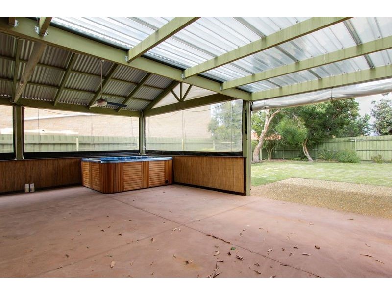 25 Somerset Place, Safety Beach VIC 3936