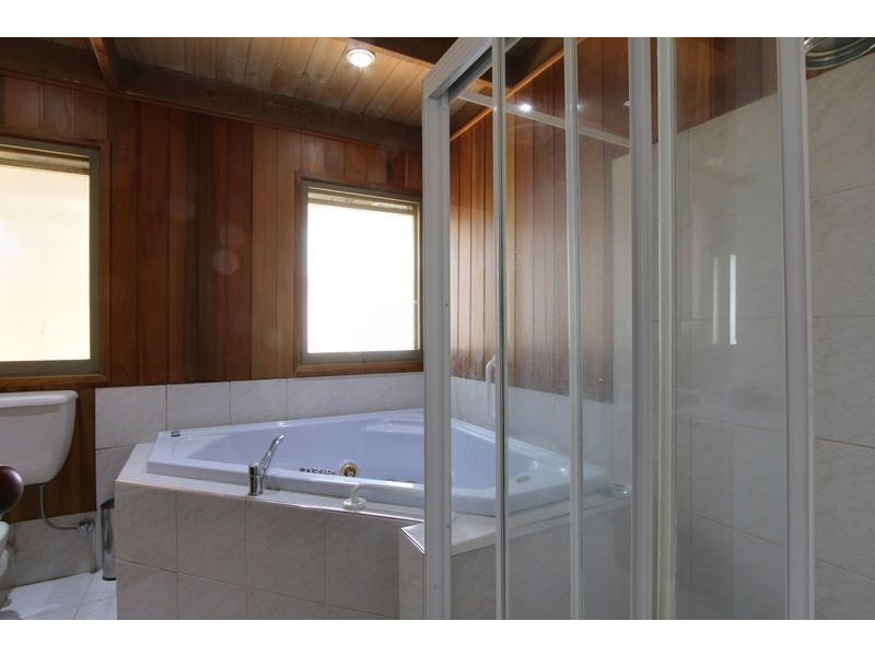 9 Coburn Avenue, Mccrae VIC 3938