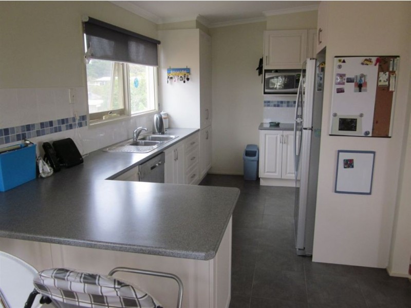 68 Nepean Hwy, Dromana VIC 3936