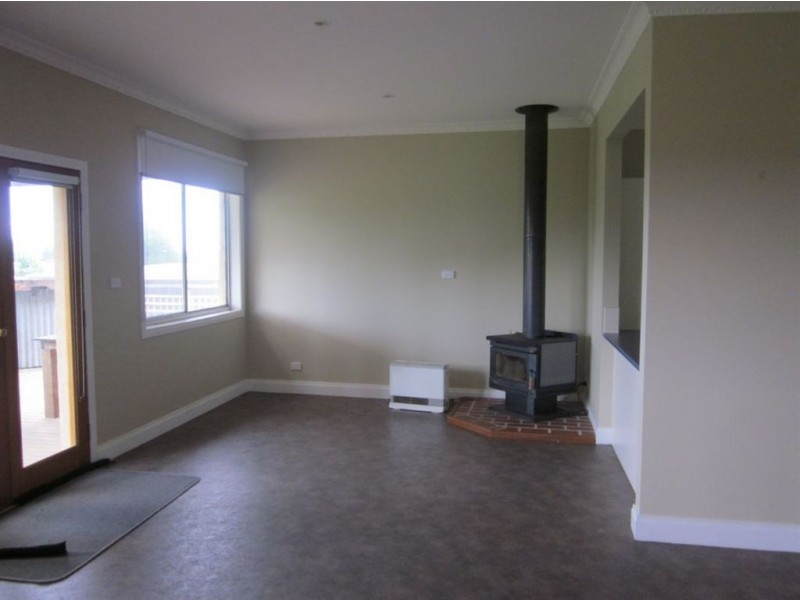 99 Donaldsons Rd, Red Hill VIC 3937