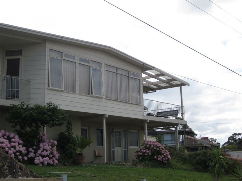 22 Mount Martha Rd, Mount Martha VIC 3934