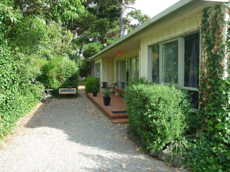 18 South Road, Mccrae VIC 3938