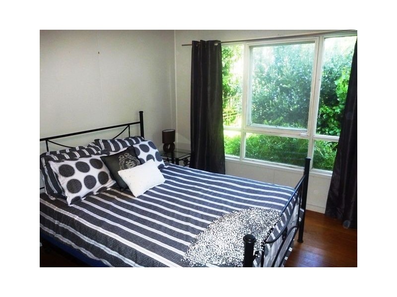 18 South Road, Mccrae VIC 3938