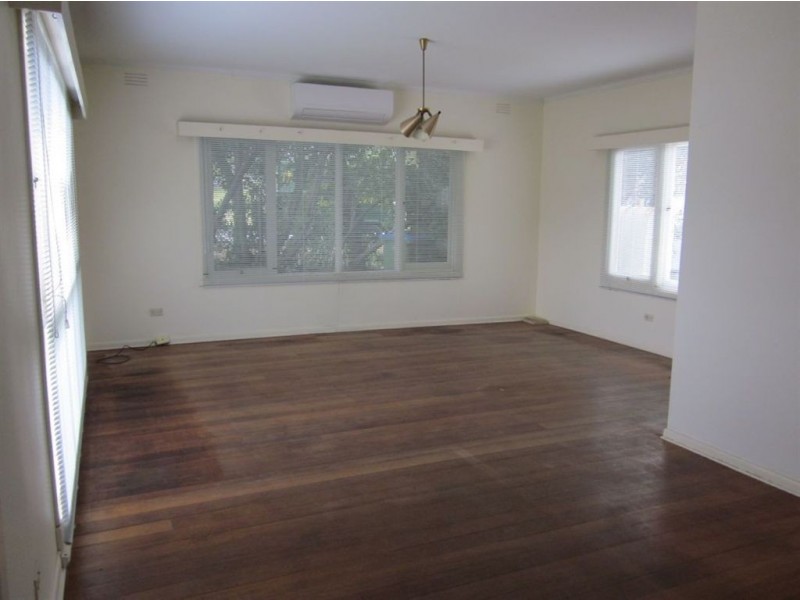 16 Bartels St, Mccrae VIC 3938