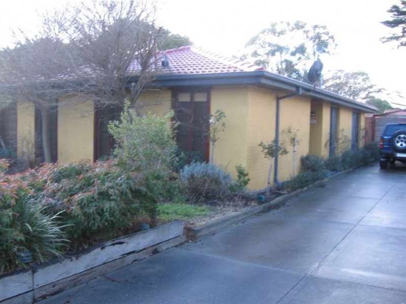 76 Seaview Ave, Safety Beach VIC 3936