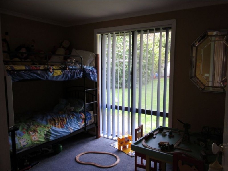 76 Seaview Ave, Safety Beach VIC 3936