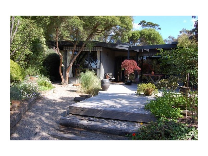 69 Cinerama Crescent, Mccrae VIC 3938