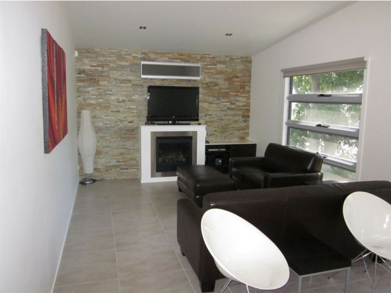 41 Prescott Ave, Safety Beach VIC 3936