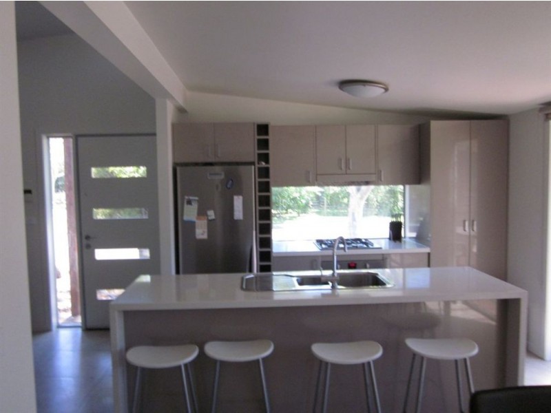 41 Prescott Ave, Safety Beach VIC 3936