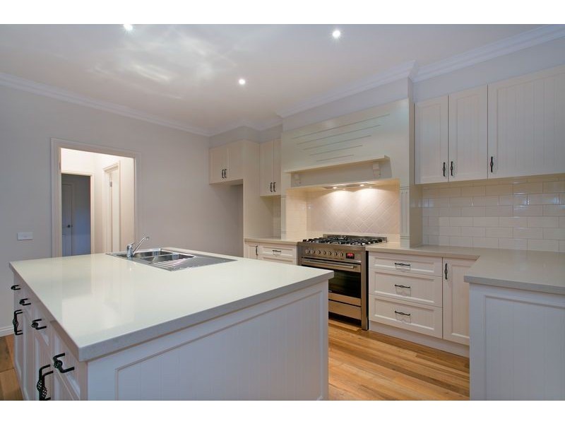 1b Dahlia Street, Dromana VIC 3936