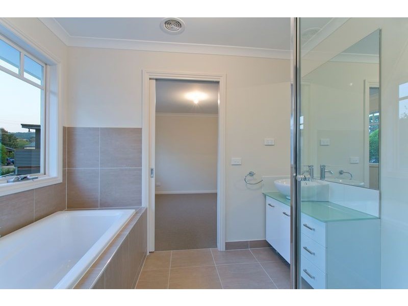 1b Dahlia Street, Dromana VIC 3936