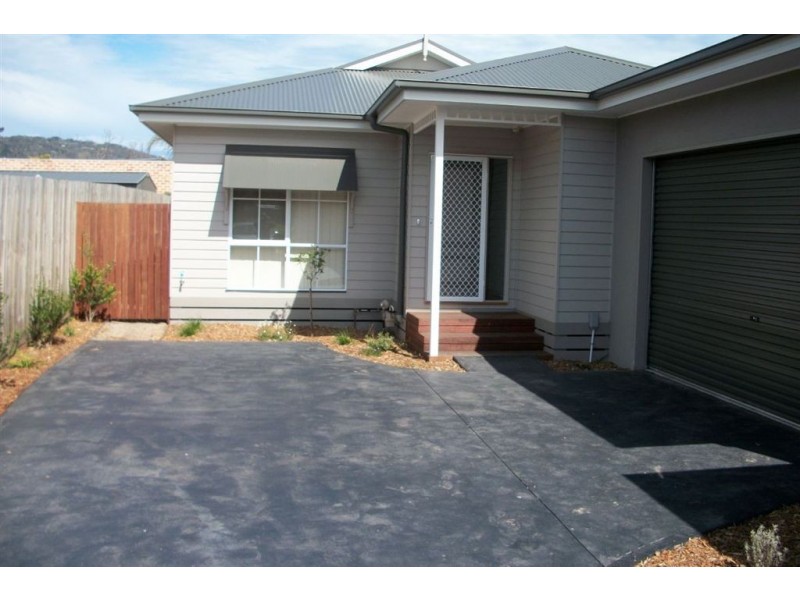 2/19 Como Court, Dromana VIC 3936