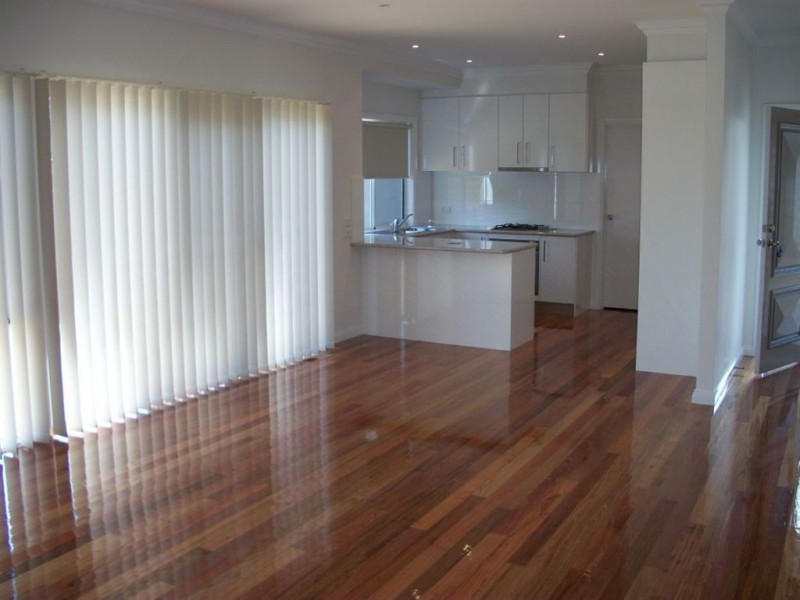 2/19 Como Court, Dromana VIC 3936