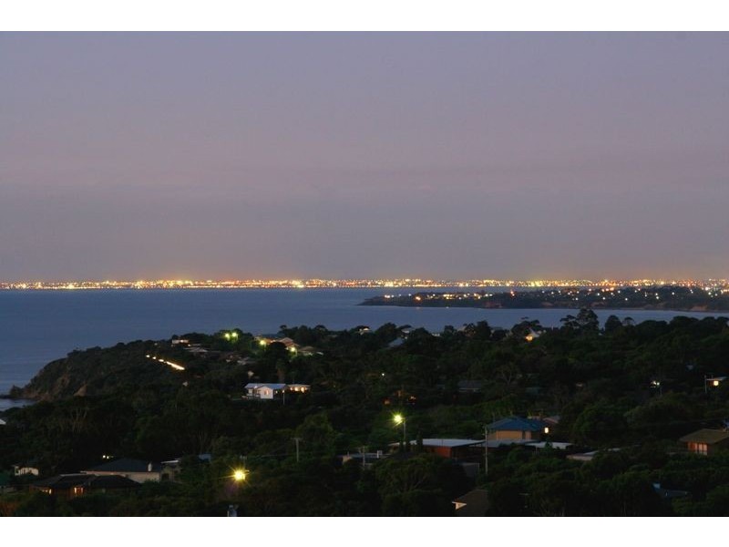11 Headland Waters, Mount Martha VIC 3934