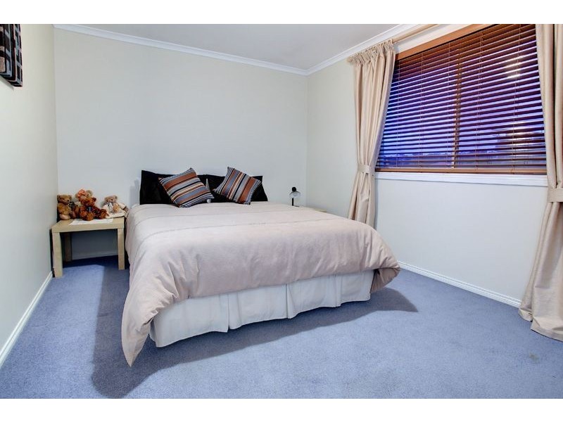 13 Thames Place, Mount Martha VIC 3934