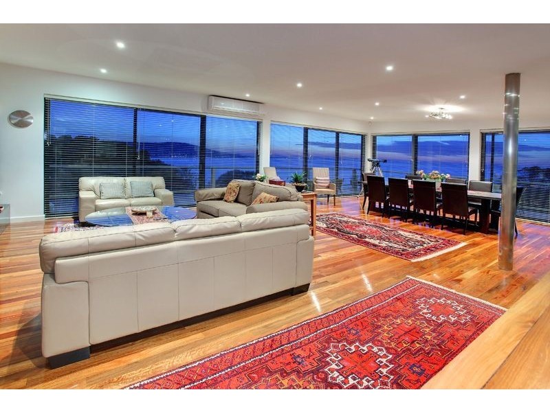 42 Bradford Road, Mount Martha VIC 3934