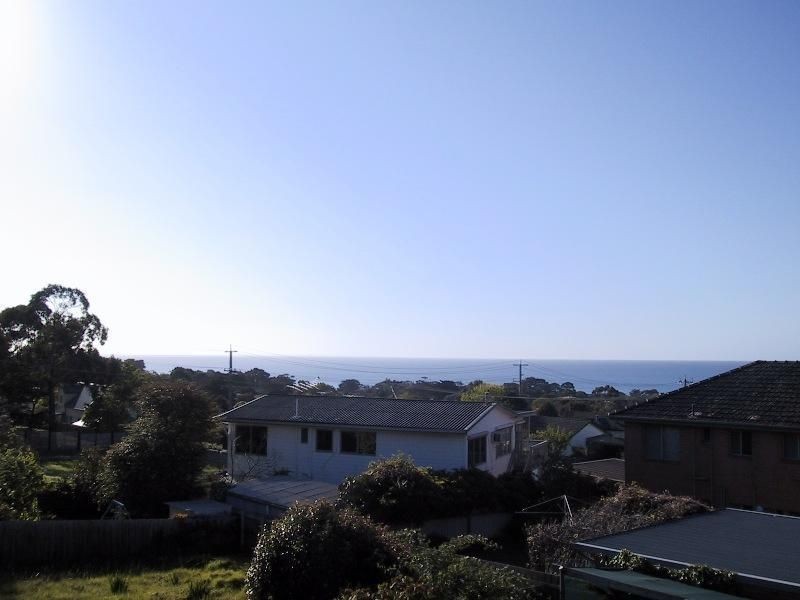 16 Charmaine Street, Dromana VIC 3936