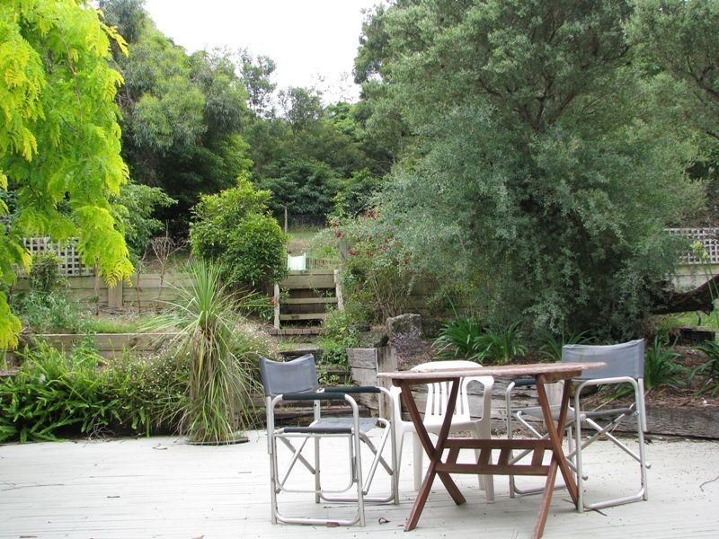 77 Bruce Road, Mount Martha VIC 3934