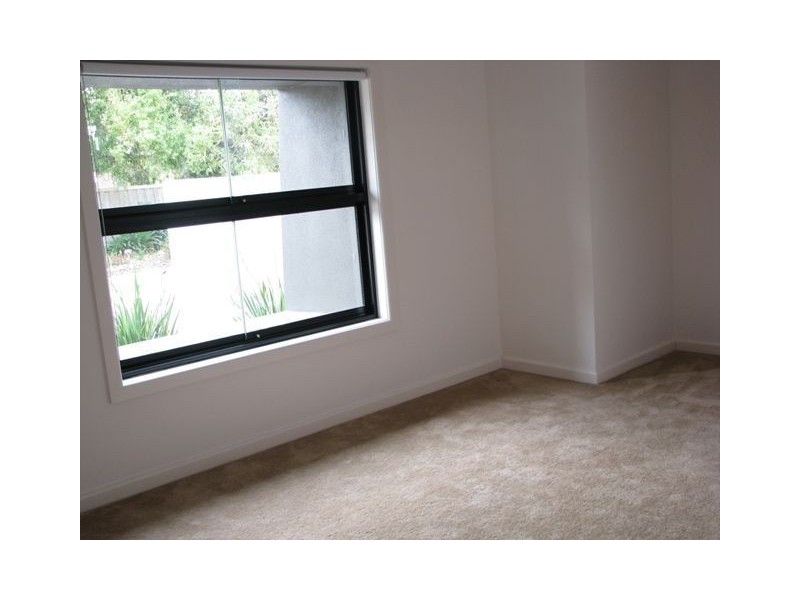 2/259 Dromana Prd, Safety Beach VIC 3936