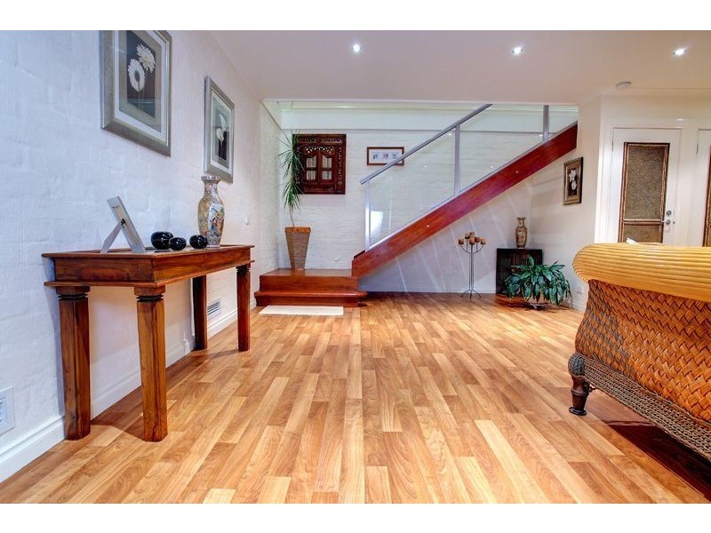 10 Hall Street, Mount Martha VIC 3934