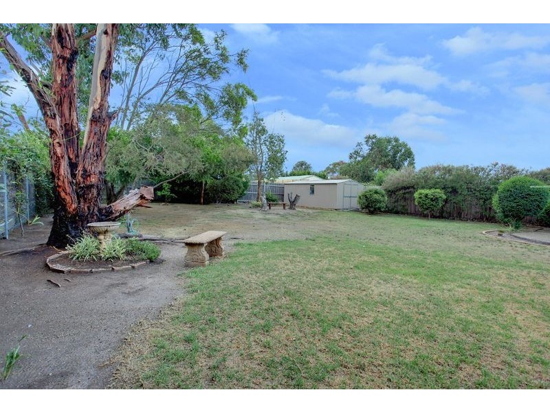 15 Beldarry Court, Mount Martha VIC 3934