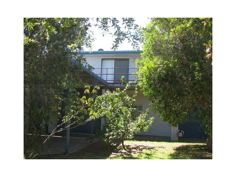 33 Knott Street, Safety Beach VIC 3936