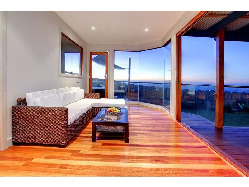 7 Sunhill Road, Mount Martha VIC 3934