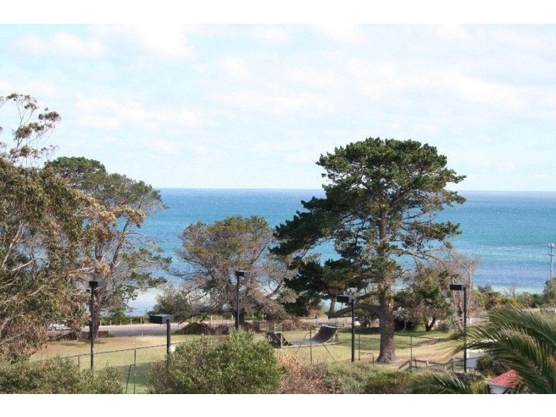 11 Elmie Terrace, Mount Martha VIC 3934