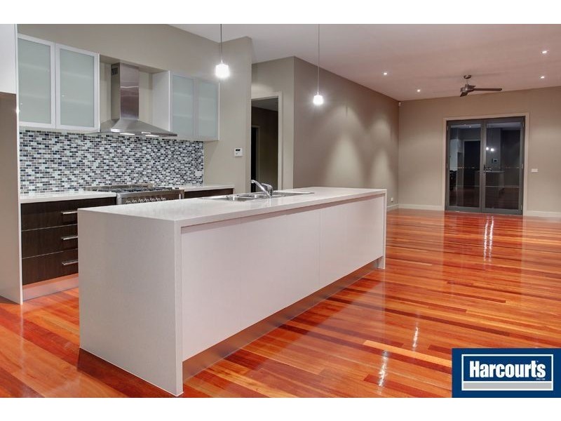 42 Hove Road, Mount Martha VIC 3934