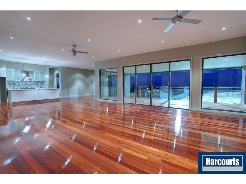 42 Hove Road, Mount Martha VIC 3934