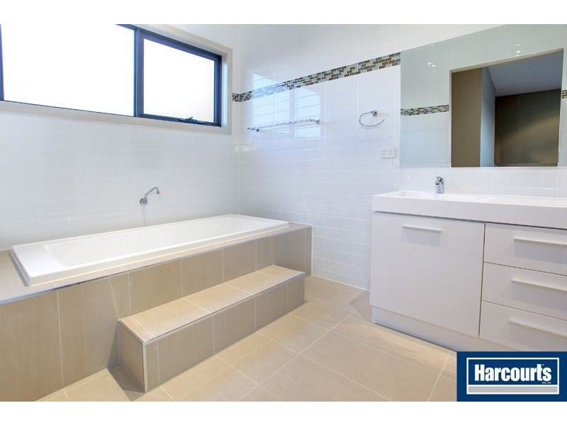 42 Hove Road, Mount Martha VIC 3934