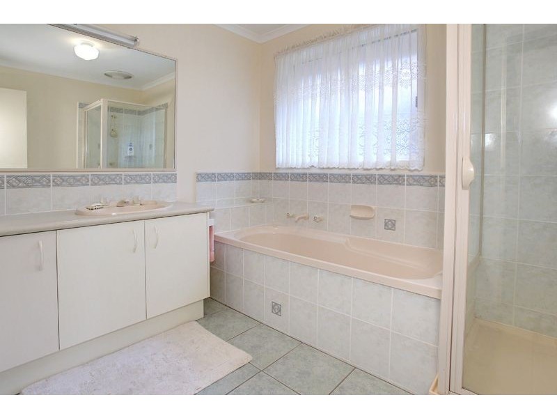 11 Baystone Court, Mount Martha VIC 3934