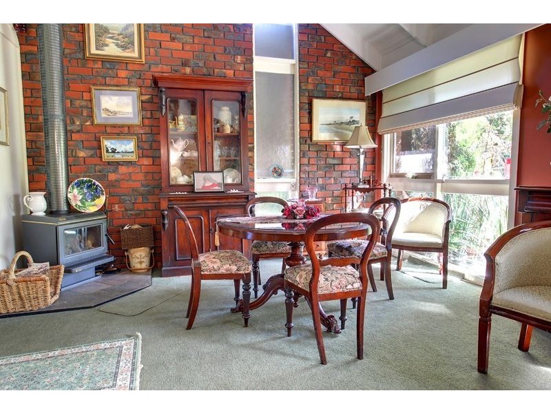 37 Yarrabin Drive, Mount Martha VIC 3934