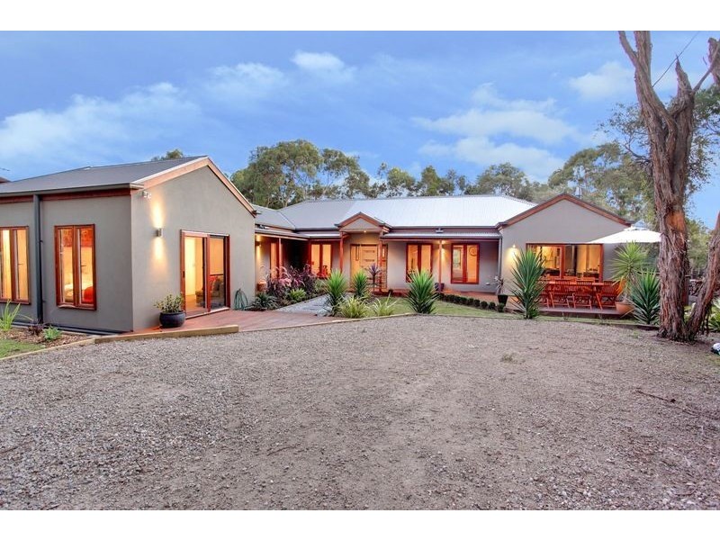 32 Alexandrina Road, Mount Martha VIC 3934