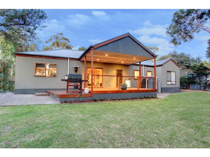 32 Alexandrina Road, Mount Martha VIC 3934