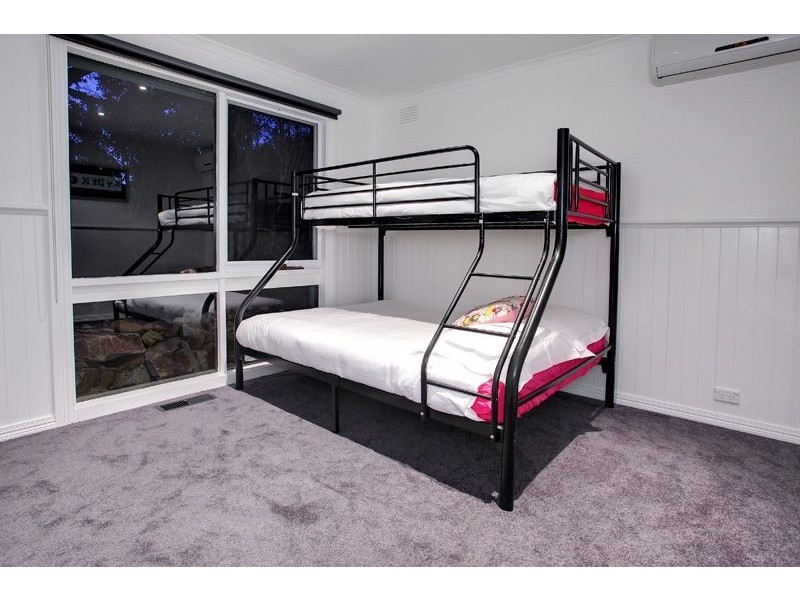 57 St Ives Grove, Mount Martha VIC 3934